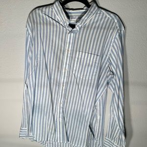 Like New Large Regular Fit Built In Flex Blue Strip Shirt